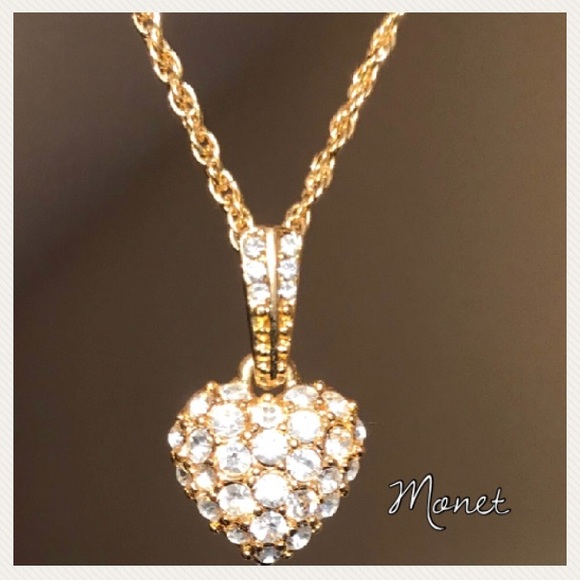 Monet Jewelry - 💓 Necklace & Earring set